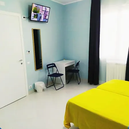 Oda ve Kahvaltı Hello Aci Trezza