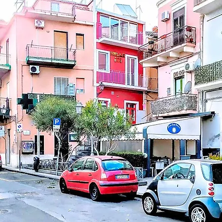 Hello Aci Trezza