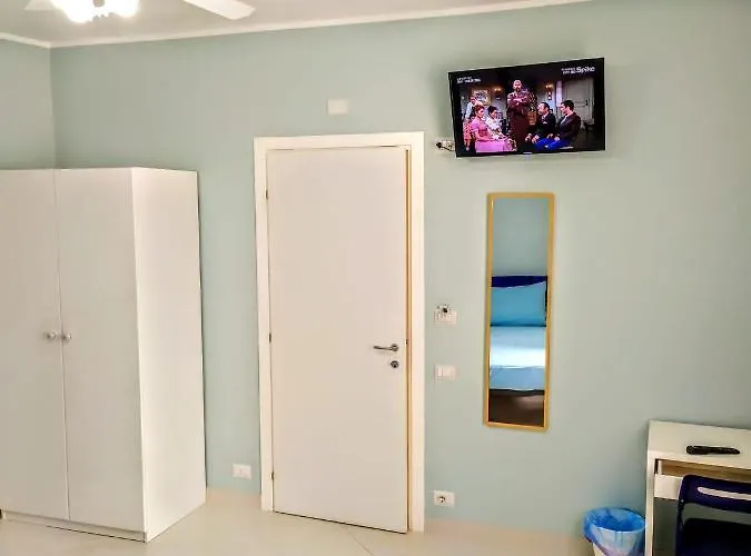 Hello לינה וארוחת בוקר *
